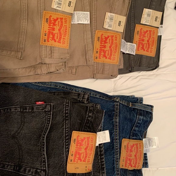 Levis pants style 505 & 501. - Picture 5 of 12